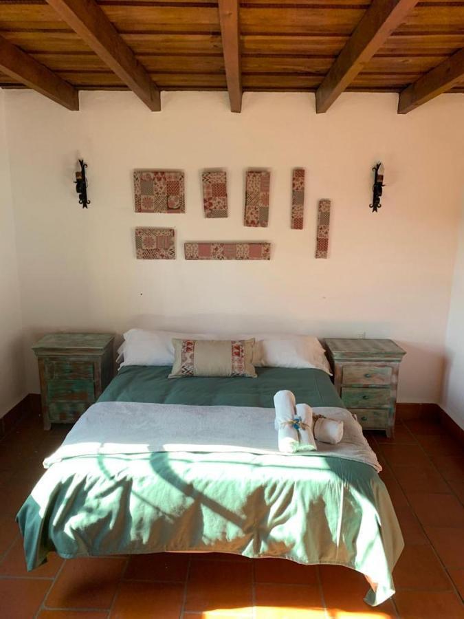El Pueblo De Leo Hotel Badajoz Luaran gambar
