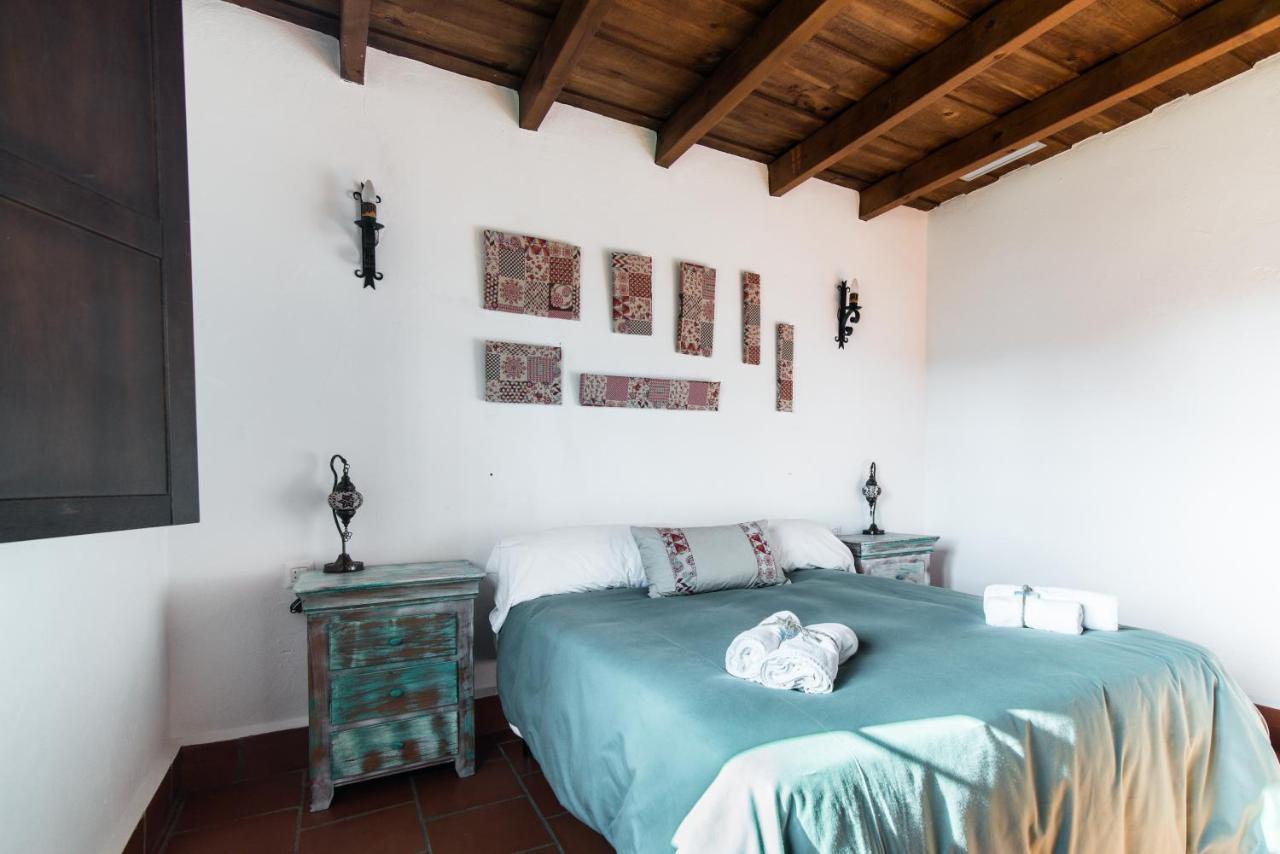 El Pueblo De Leo Hotel Badajoz Luaran gambar