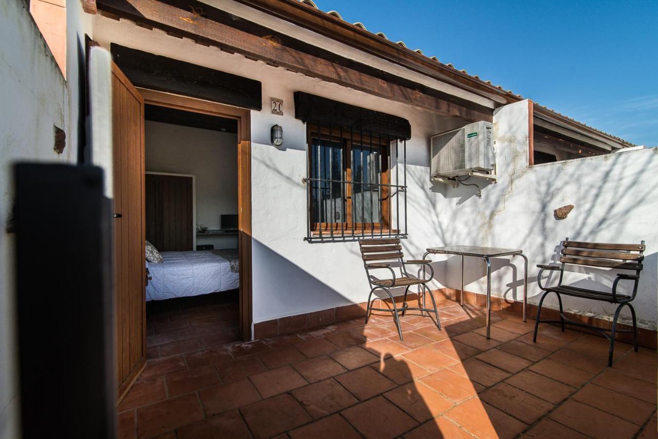 El Pueblo De Leo Hotel Badajoz Luaran gambar